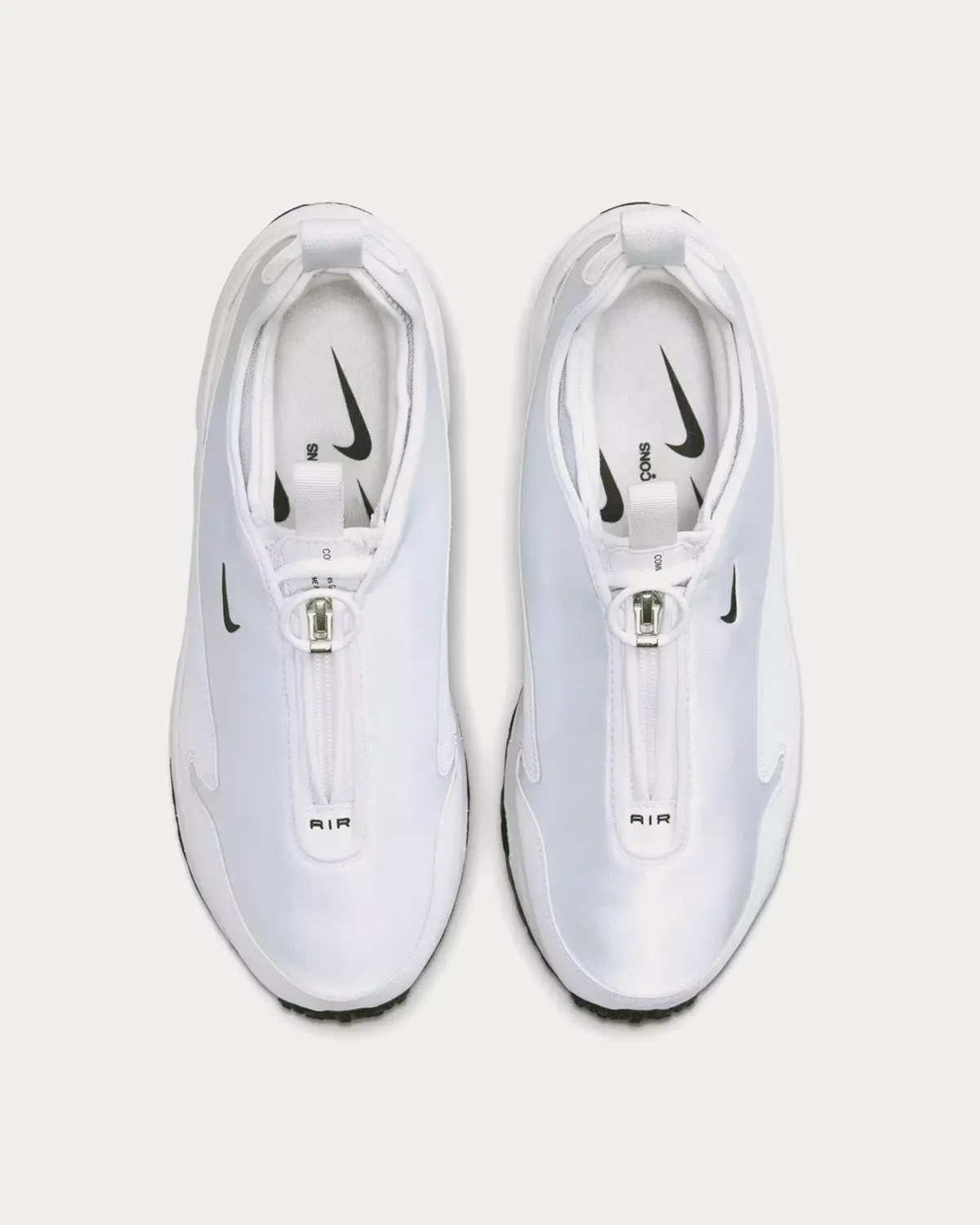 Air Max Sunder White Low Top Sneakers