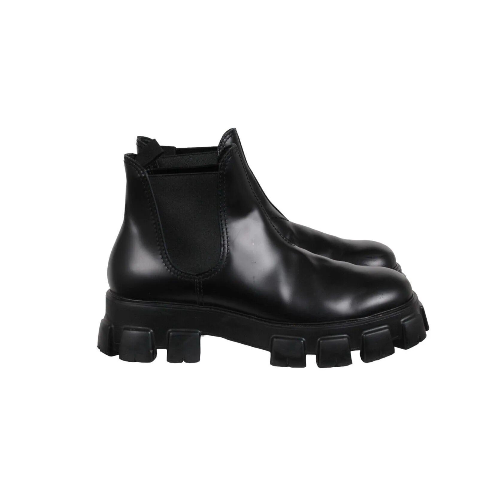 Monolith Chelsea Boots  Black Leather Lug Sole