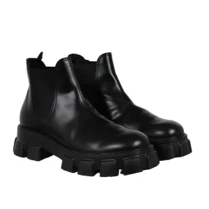 Monolith Chelsea Boots  Black Leather Lug Sole