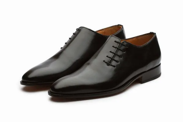 Plain Wholecut Oxford - Black (with side lacing)