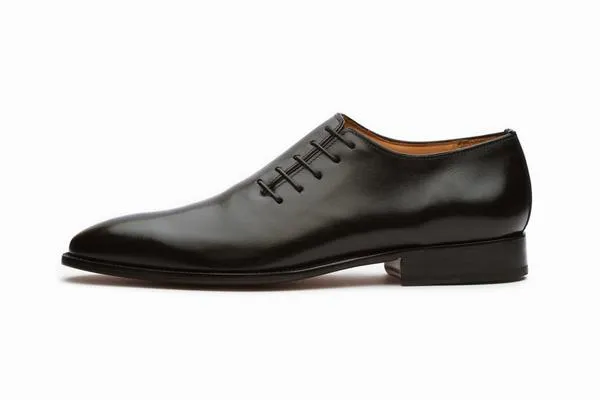 Plain Wholecut Oxford - Black (with side lacing)